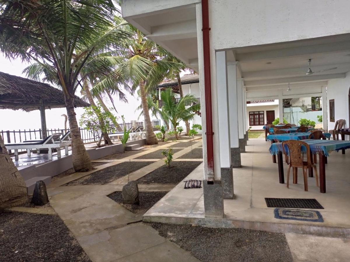 Rainbow Surf Beach Hotel Koggala Luaran gambar