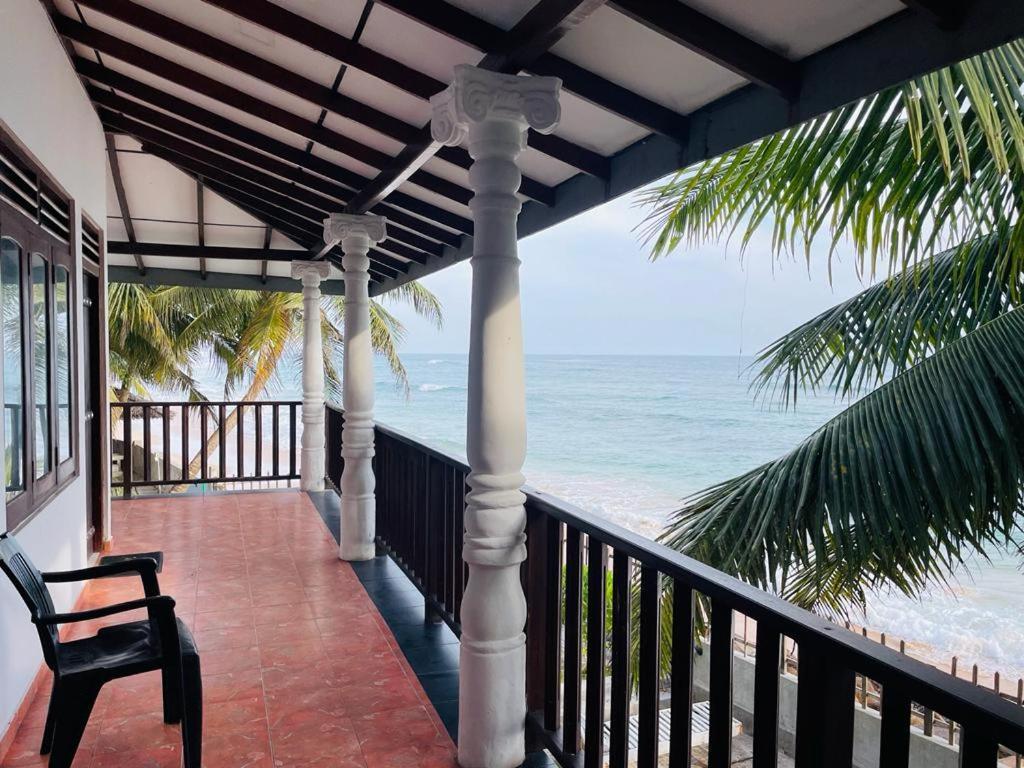 Rainbow Surf Beach Hotel Koggala Luaran gambar
