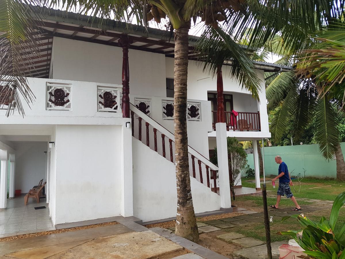 Rainbow Surf Beach Hotel Koggala Luaran gambar