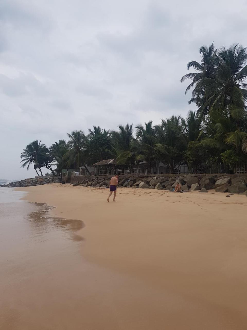 Rainbow Surf Beach Hotel Koggala Luaran gambar
