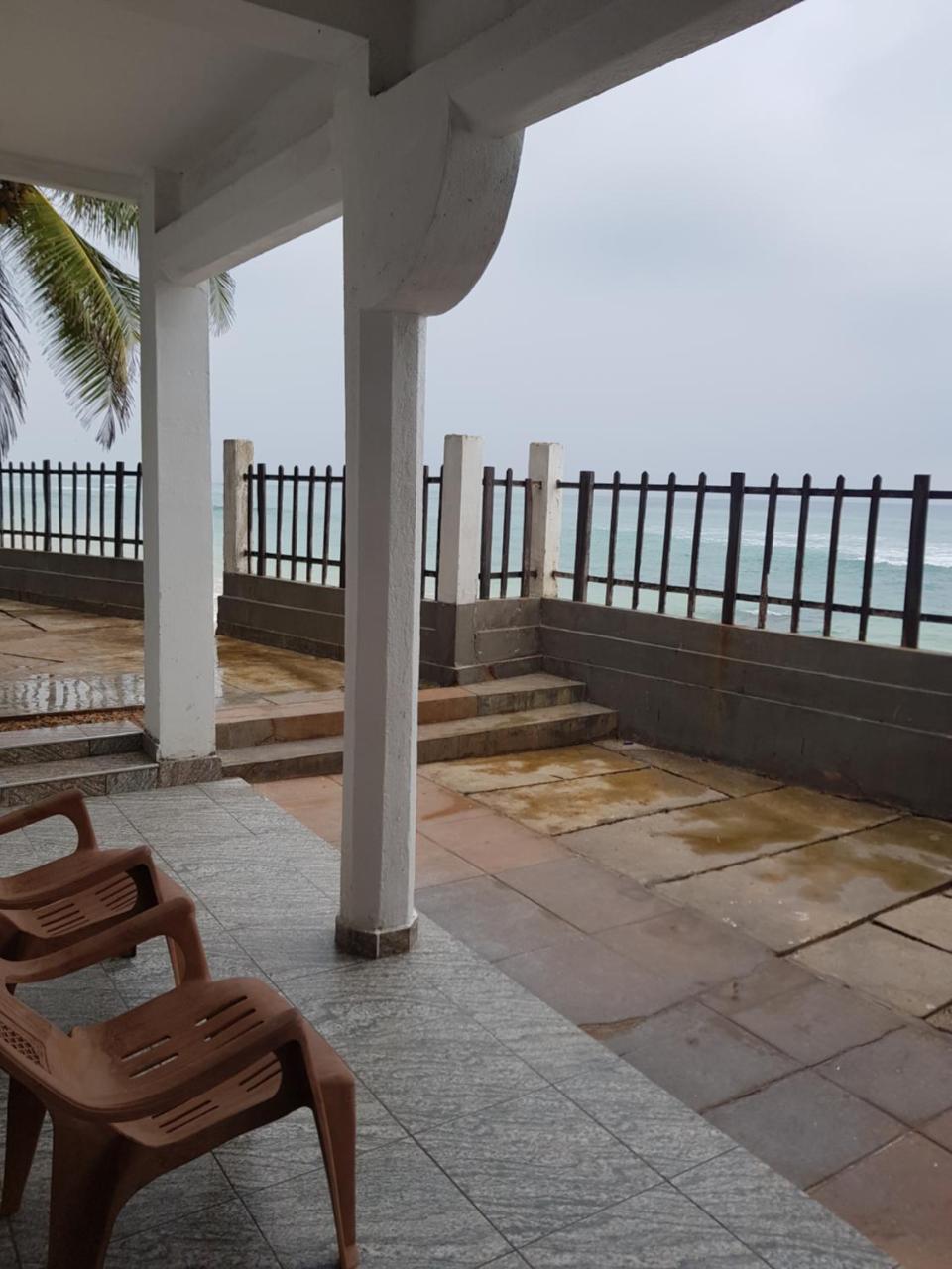 Rainbow Surf Beach Hotel Koggala Luaran gambar