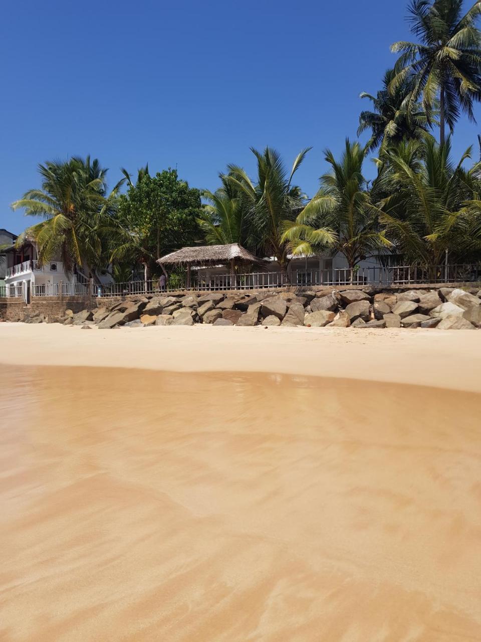 Rainbow Surf Beach Hotel Koggala Luaran gambar