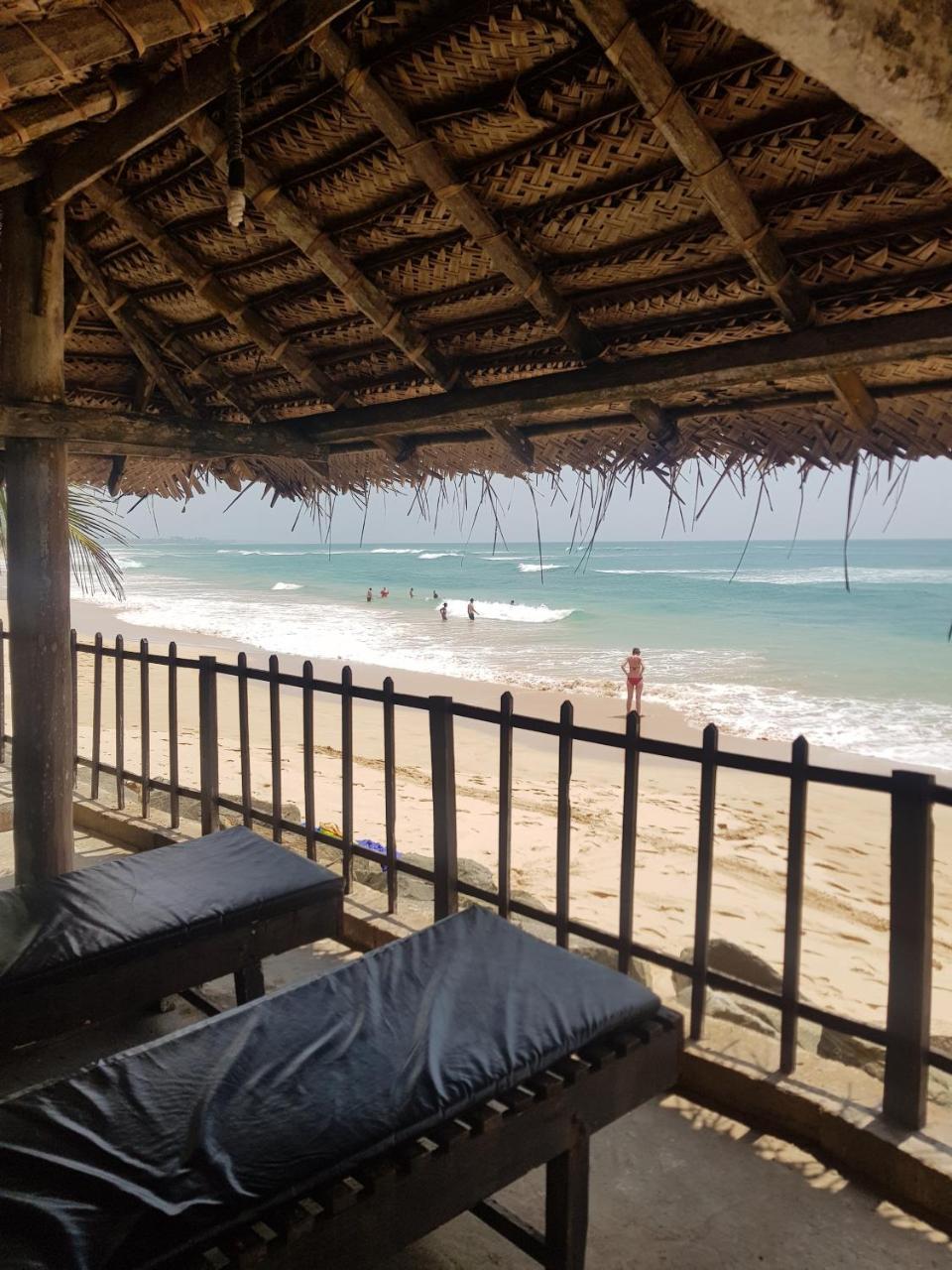 Rainbow Surf Beach Hotel Koggala Luaran gambar