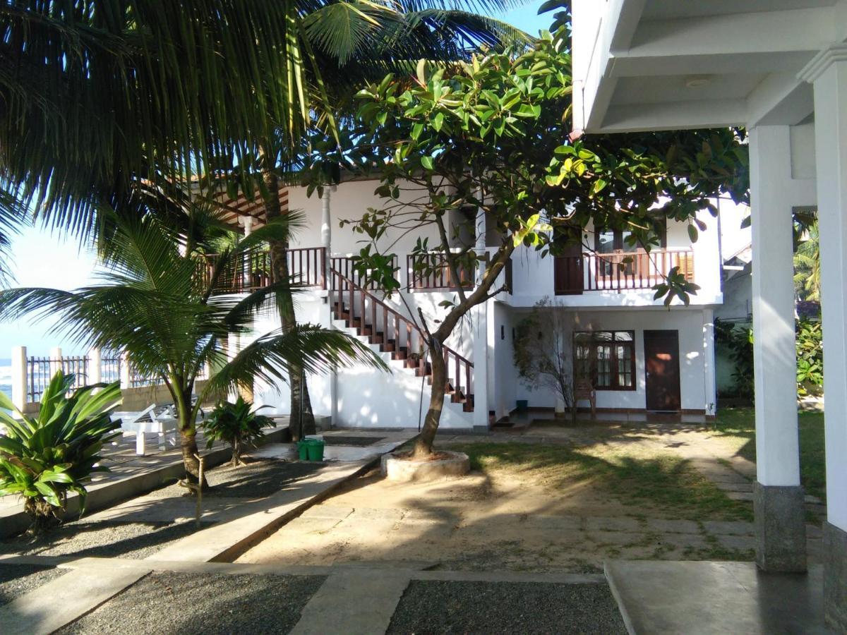Rainbow Surf Beach Hotel Koggala Luaran gambar