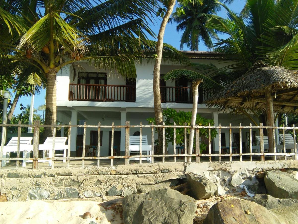 Rainbow Surf Beach Hotel Koggala Luaran gambar