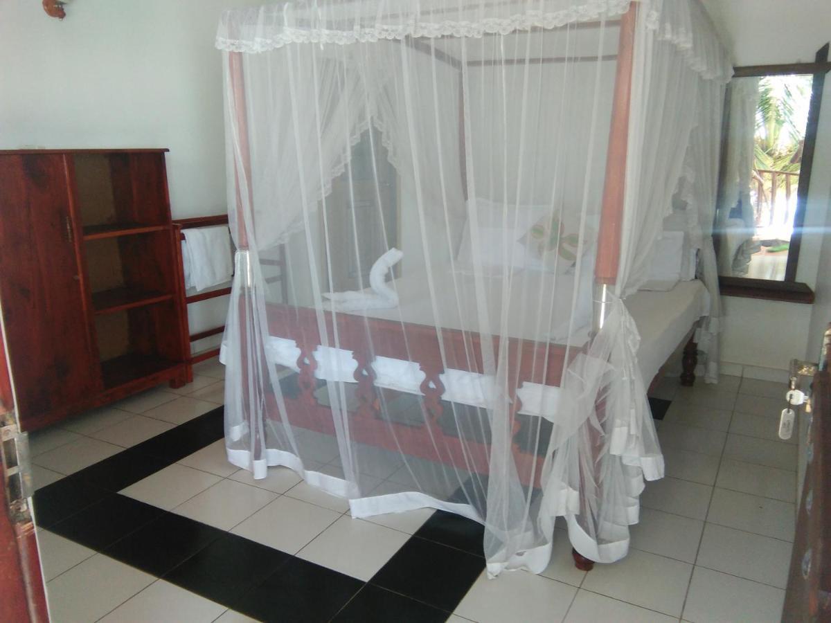 Rainbow Surf Beach Hotel Koggala Luaran gambar